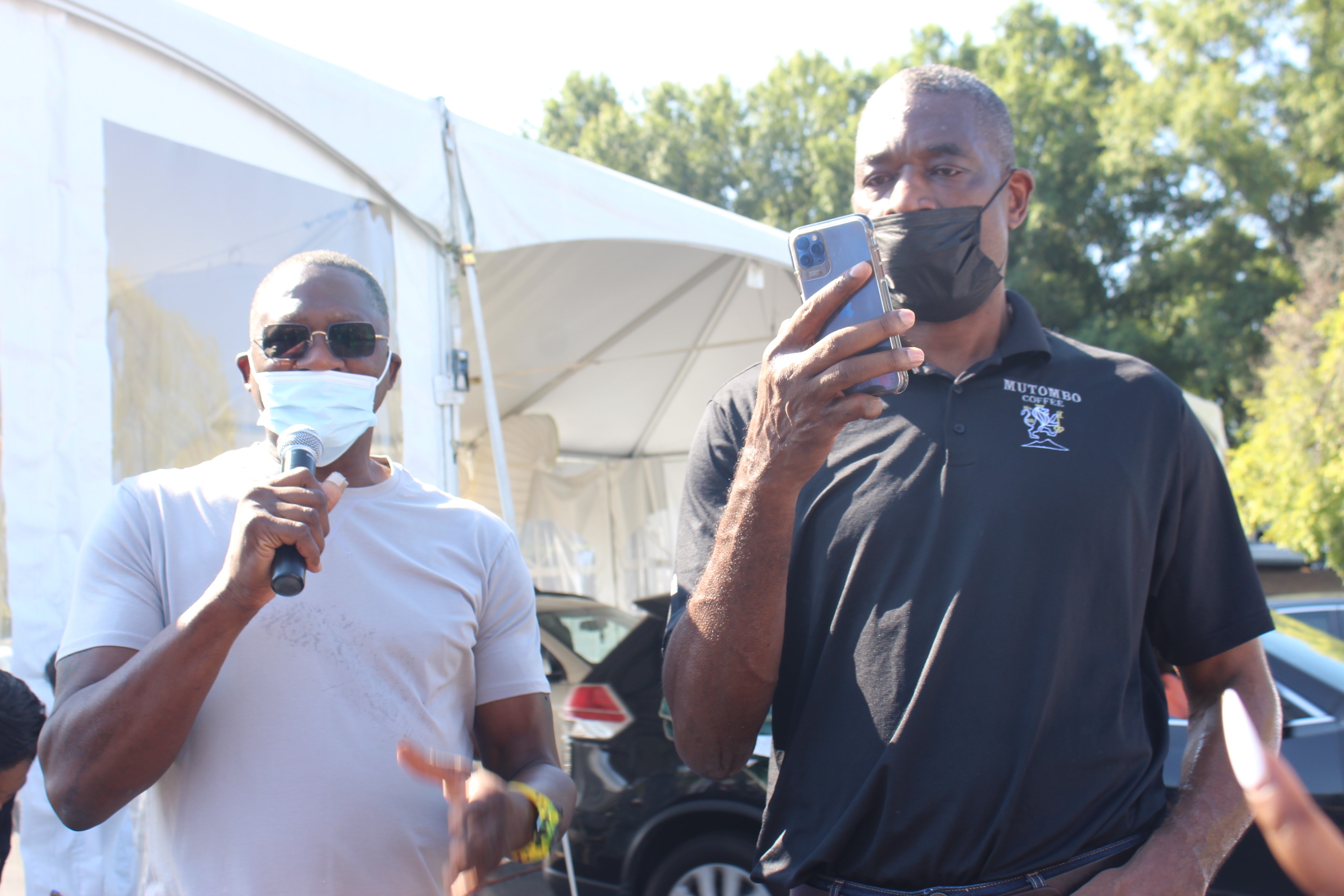 Dominique Wilkins & Dikembe Motumbo