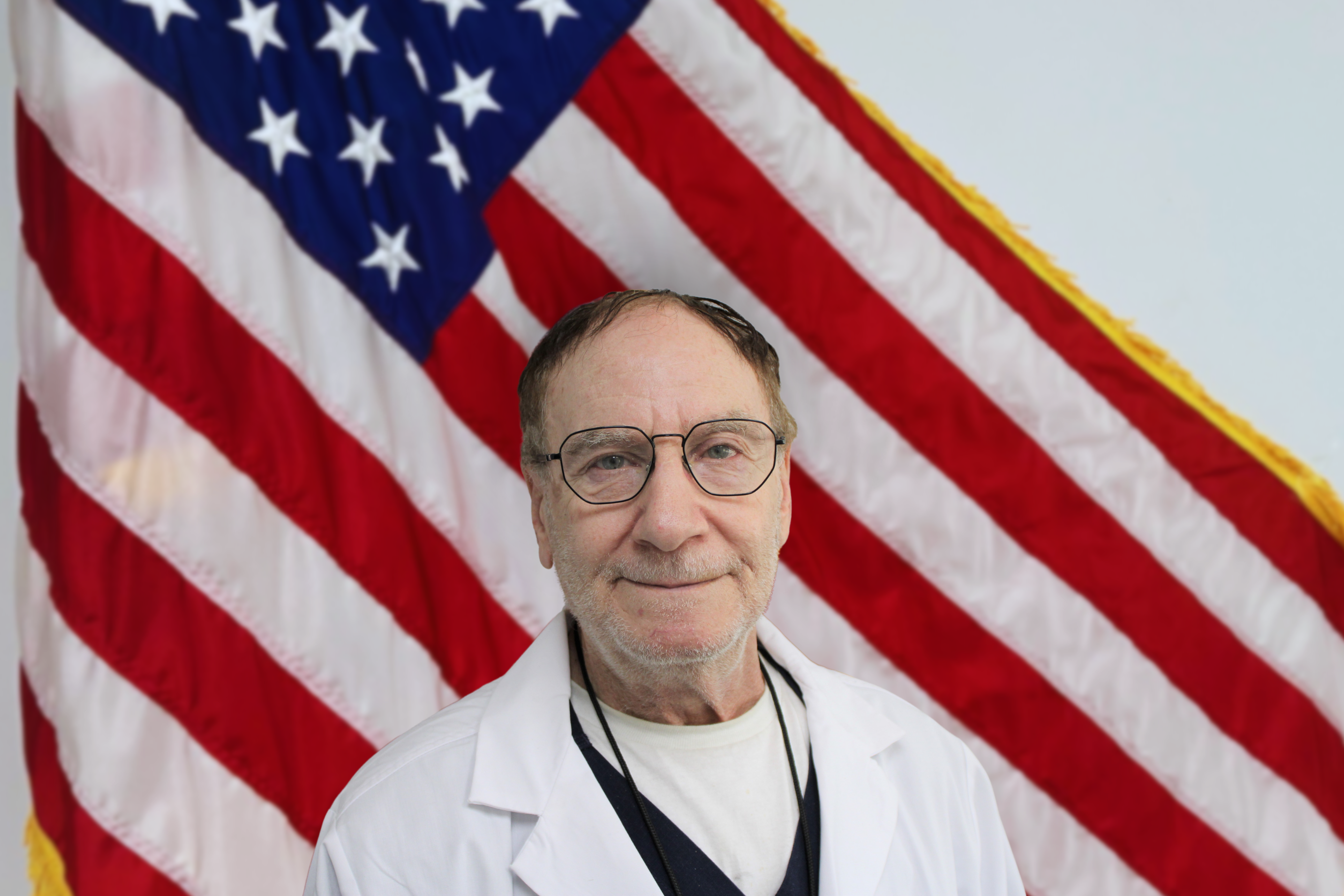 Dr. Bruce Wainer