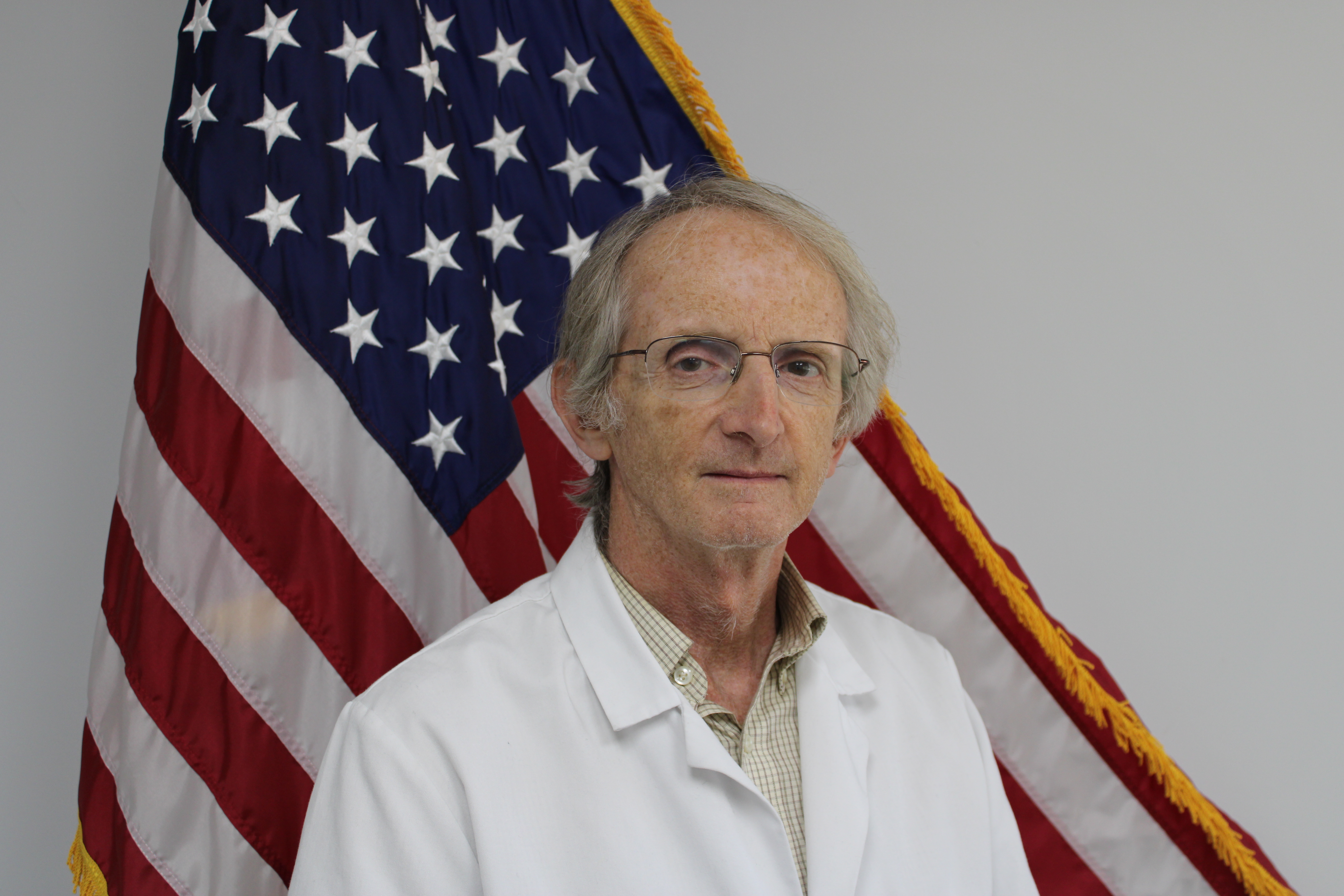 Dr. Michael Heninger