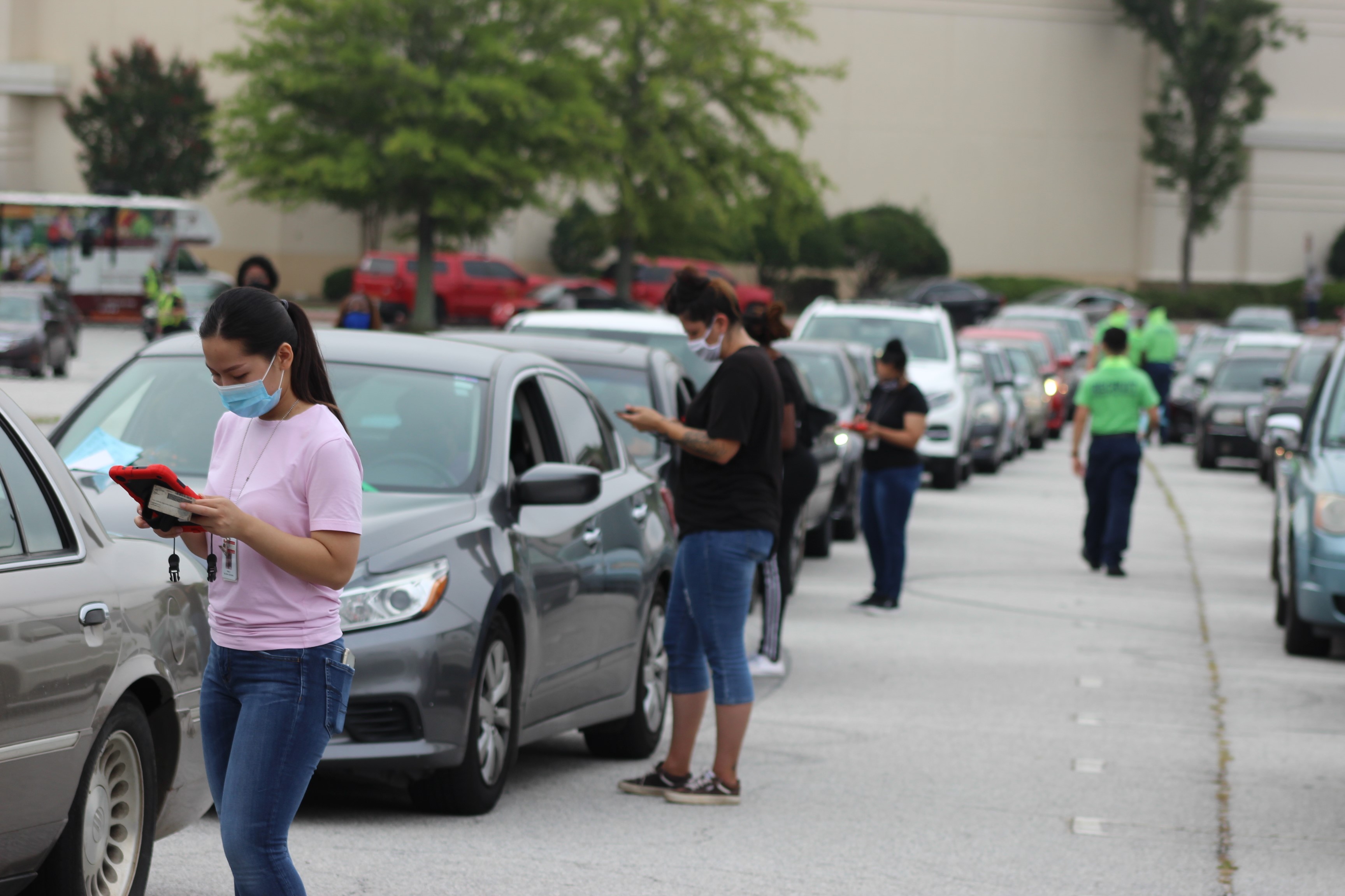 vaccination line